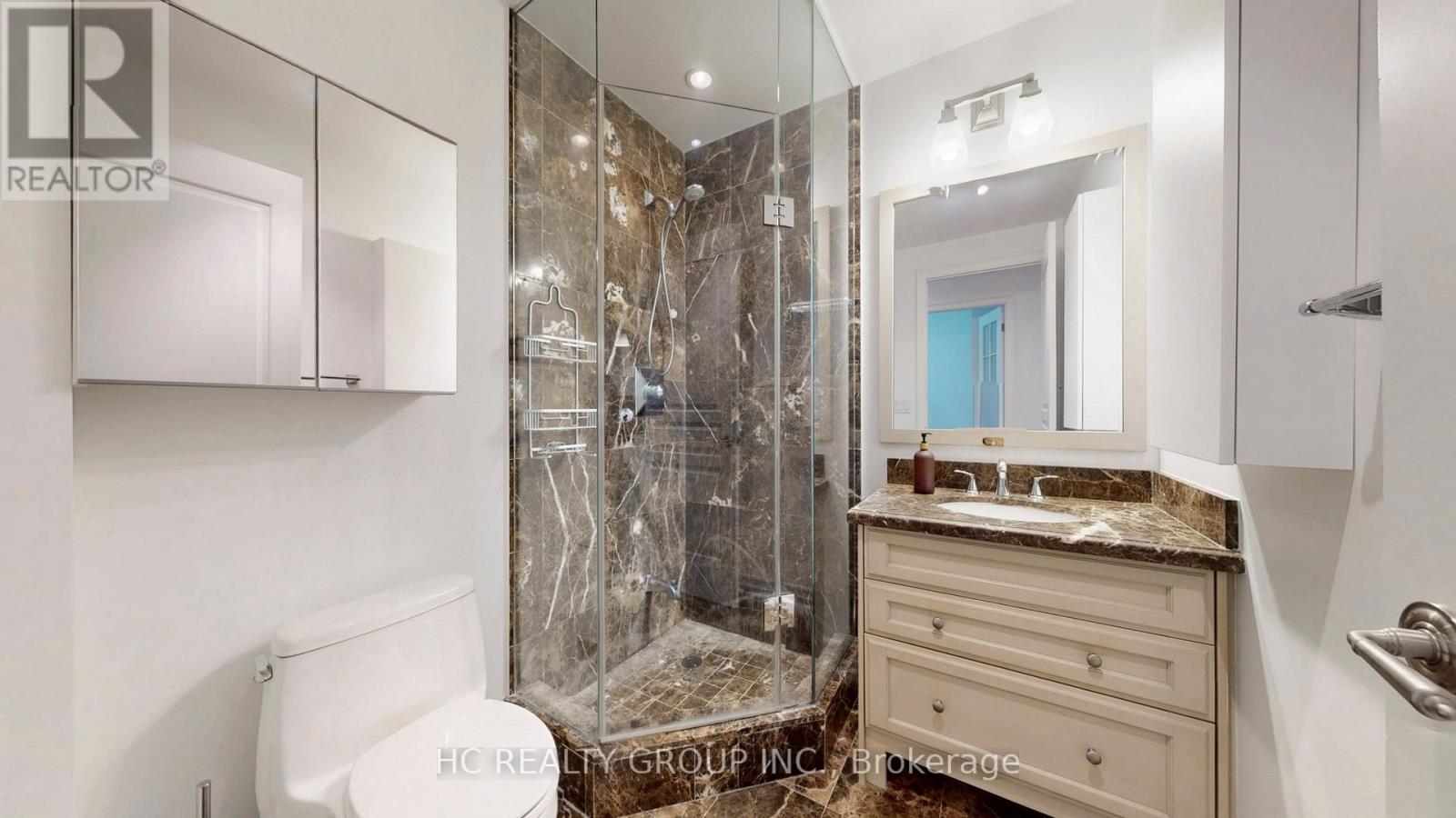 322 - 20 Burkebrook Place, Toronto (Bridle Path-Sunnybrook-York Mills), Ontario  M4G 0A1 - Photo 14 - C12935252