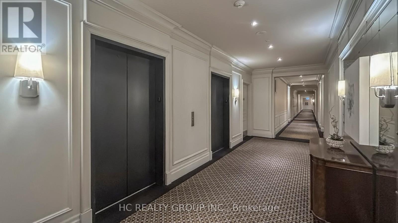 322 - 20 Burkebrook Place, Toronto (Bridle Path-Sunnybrook-York Mills), Ontario  M4G 0A1 - Photo 5 - C12935252