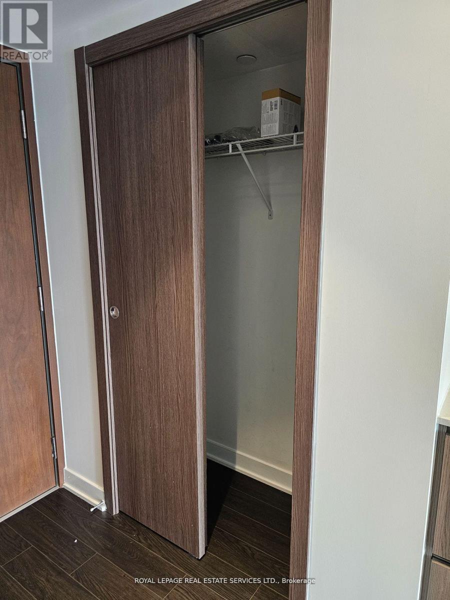 1106 - 19 Bathurst Street, Toronto, Ontario  M5V 0N2 - Photo 10 - C12935264