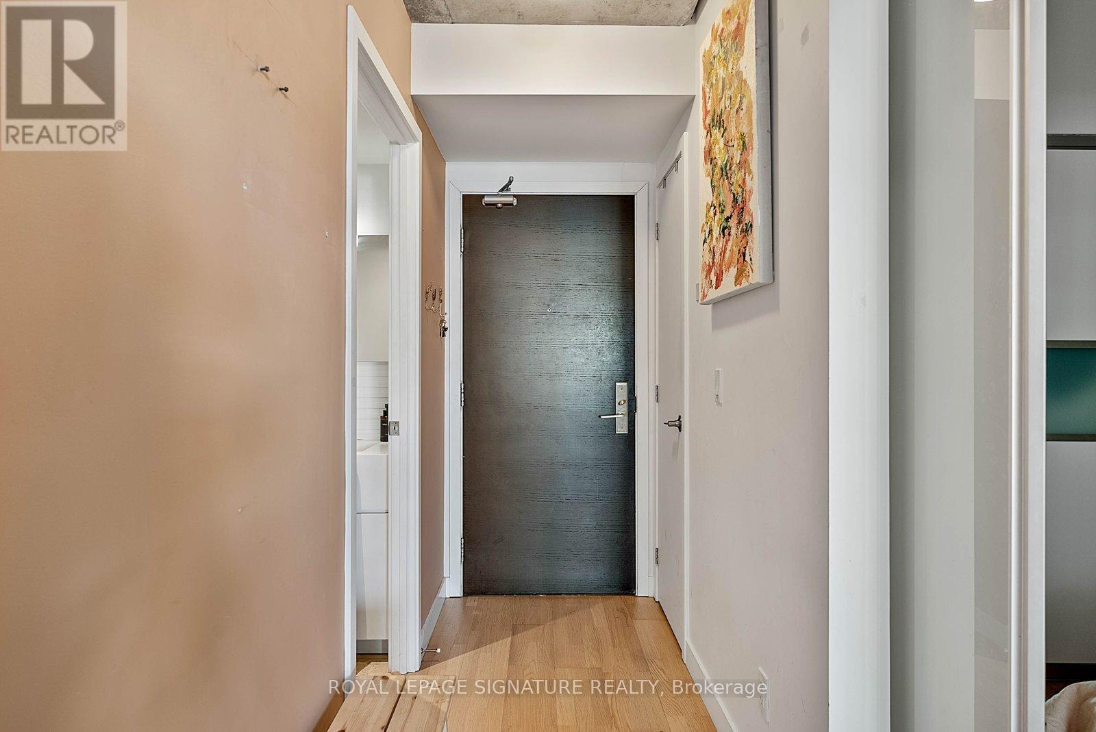 512 - 55 Stewart Street, Toronto, Ontario  M5V 2V1 - Photo 2 - C12935296