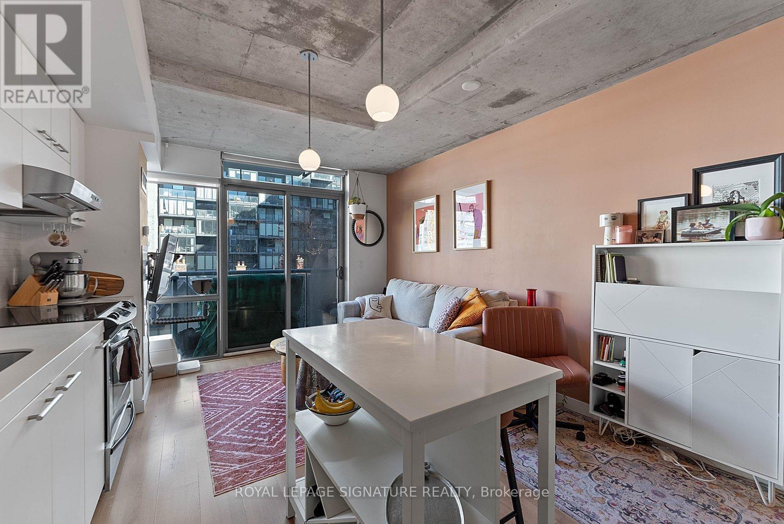 512 - 55 Stewart Street, Toronto, Ontario  M5V 2V1 - Photo 5 - C12935296