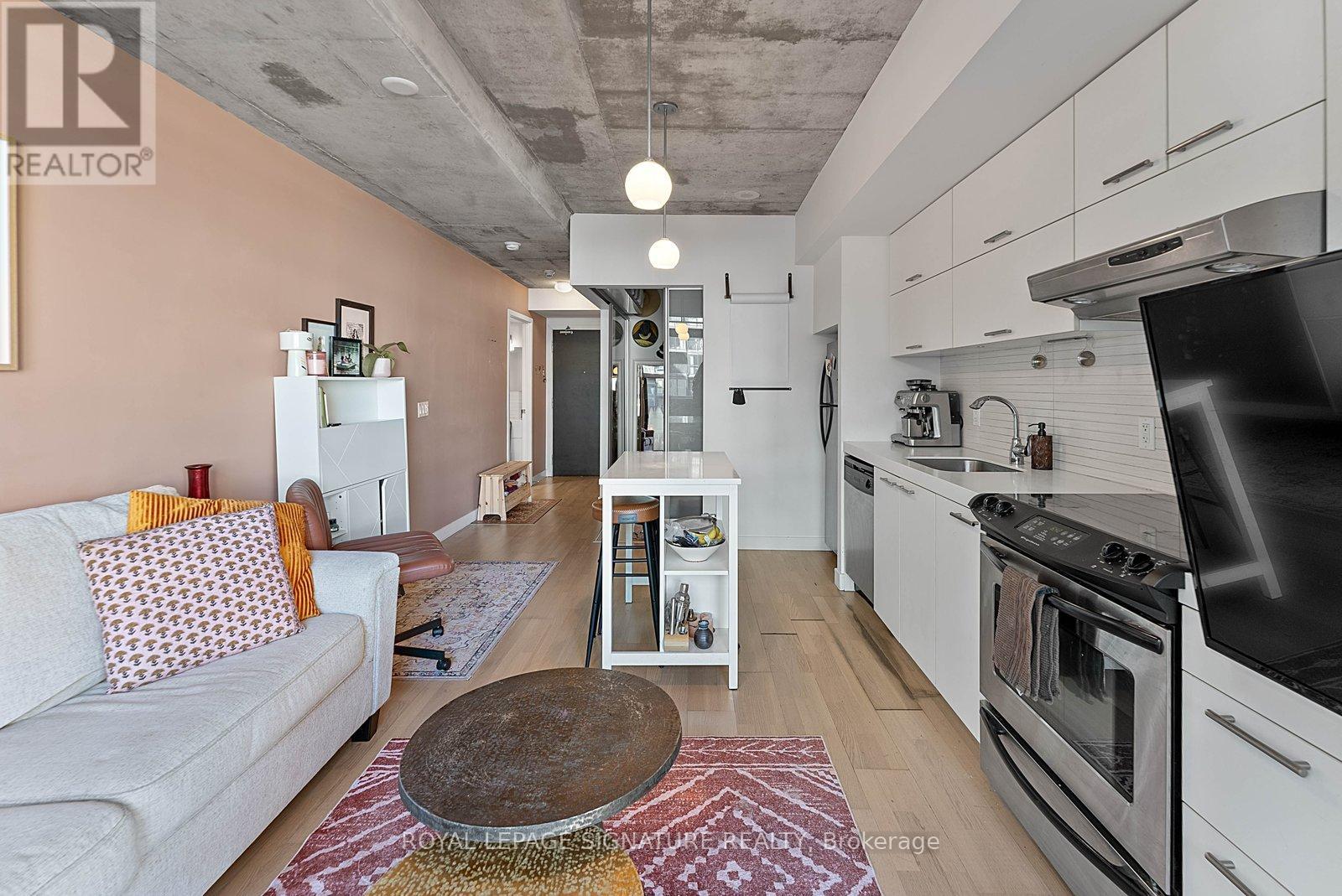 512 - 55 Stewart Street, Toronto, Ontario  M5V 2V1 - Photo 9 - C12935296