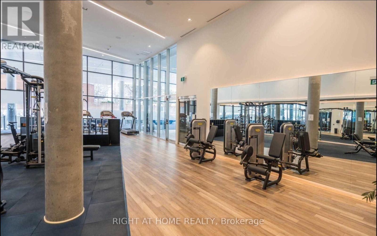 2007 - 161 Roehampton Avenue, Toronto, Ontario  M4P 0C8 - Photo 17 - C12935340