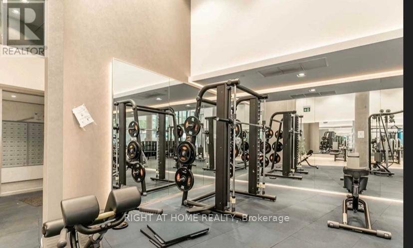 2007 - 161 Roehampton Avenue, Toronto, Ontario  M4P 0C8 - Photo 18 - C12935340