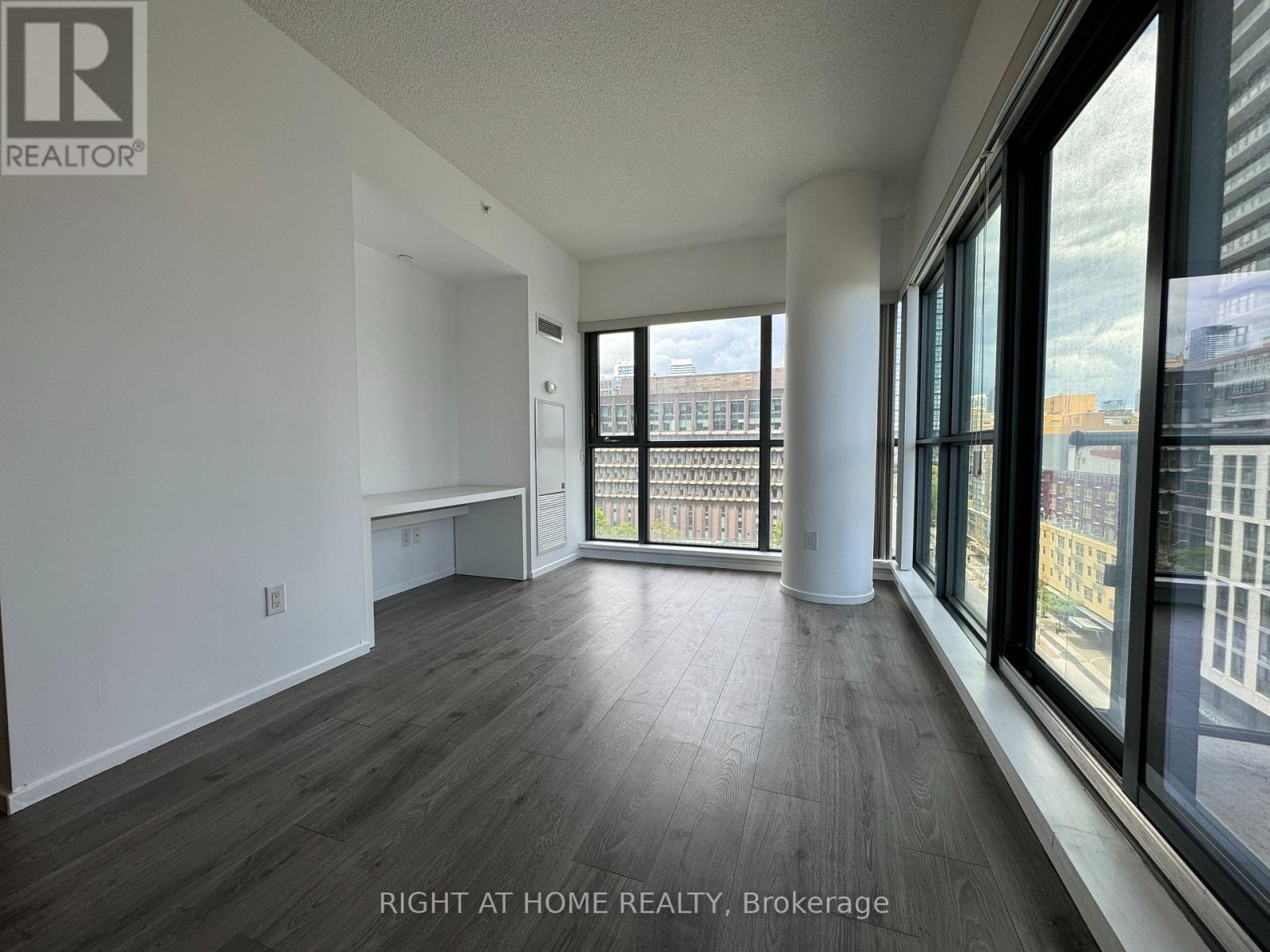 906 - 159 Dundas Street E, Toronto, Ontario  M5B 0A9 - Photo 5 - C12935368