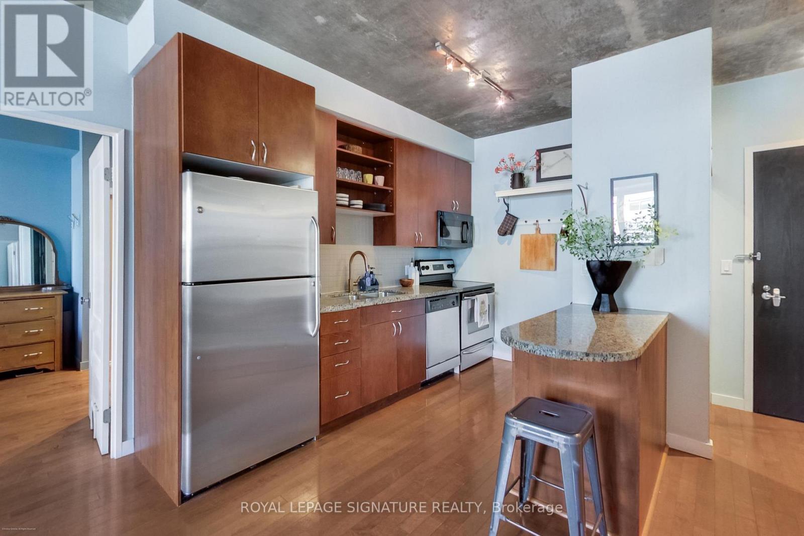 718 - 1005 King Street W, Toronto, Ontario  M6K 3M8 - Photo 6 - C12935370