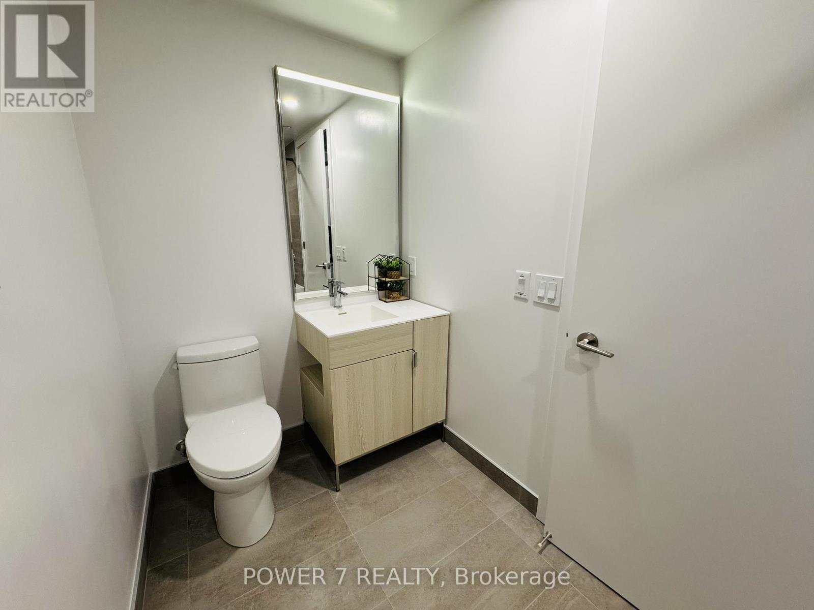 533 - 28 Eastern Avenue, Toronto, Ontario M5A 1H5 - Photo 9 - C12935388