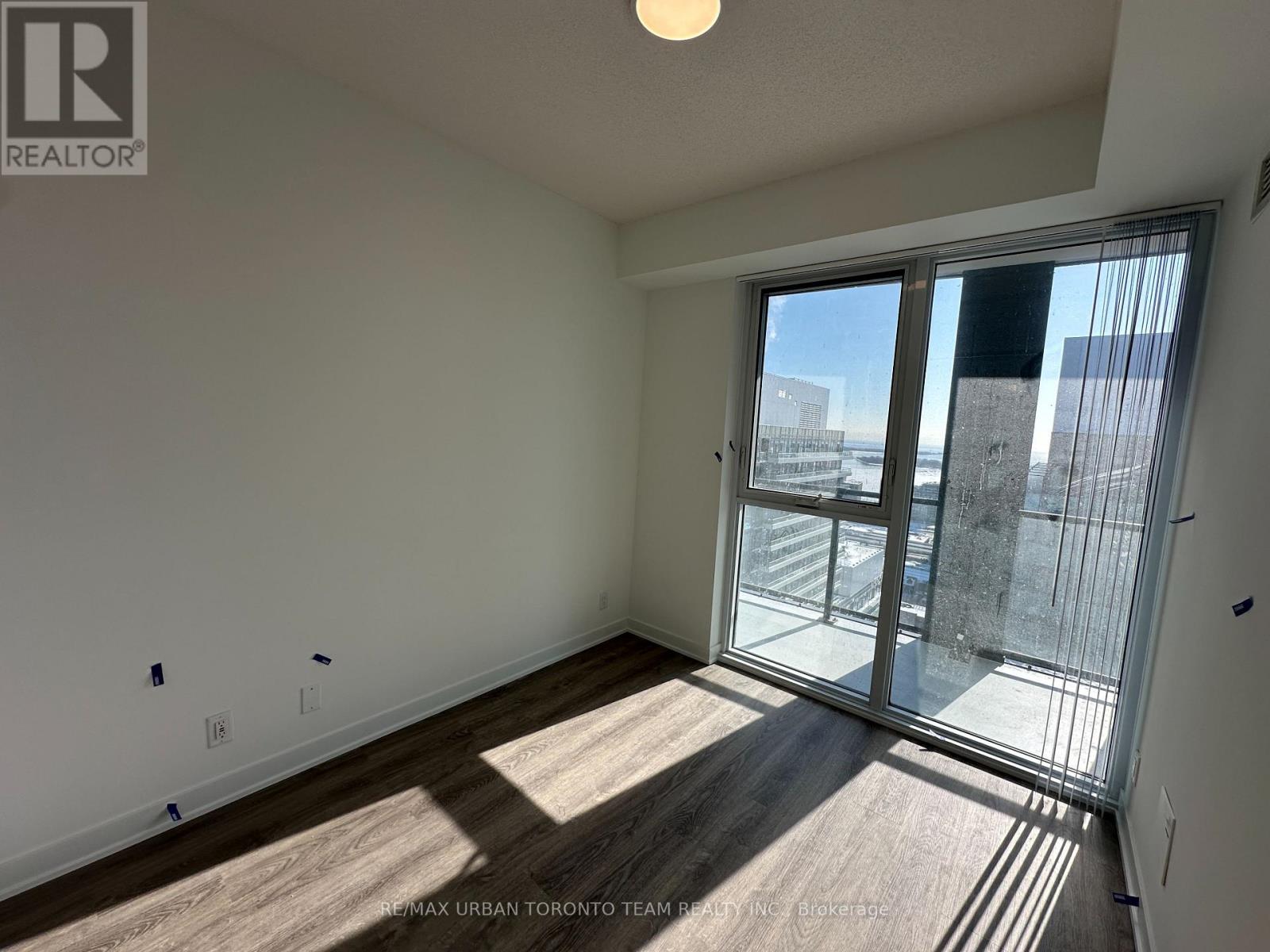 3607 - 180 Front Street E, Toronto, Ontario  M5A 0K9 - Photo 7 - C12935390