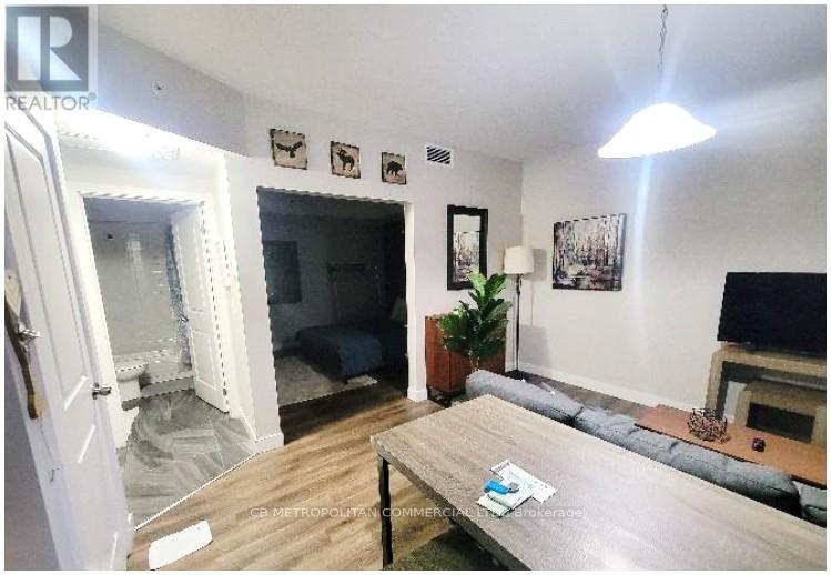 335 College Street, Toronto, Ontario  M5T 1S2 - Photo 12 - C12935452