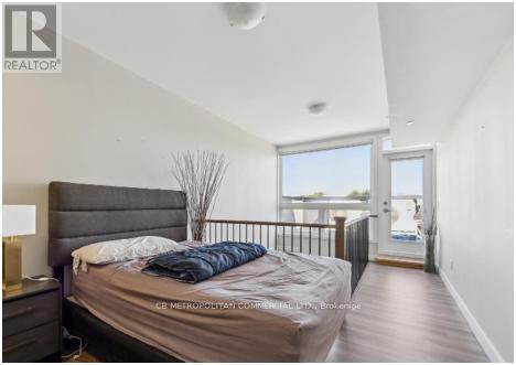 335 College Street, Toronto, Ontario  M5T 1S2 - Photo 3 - C12935452