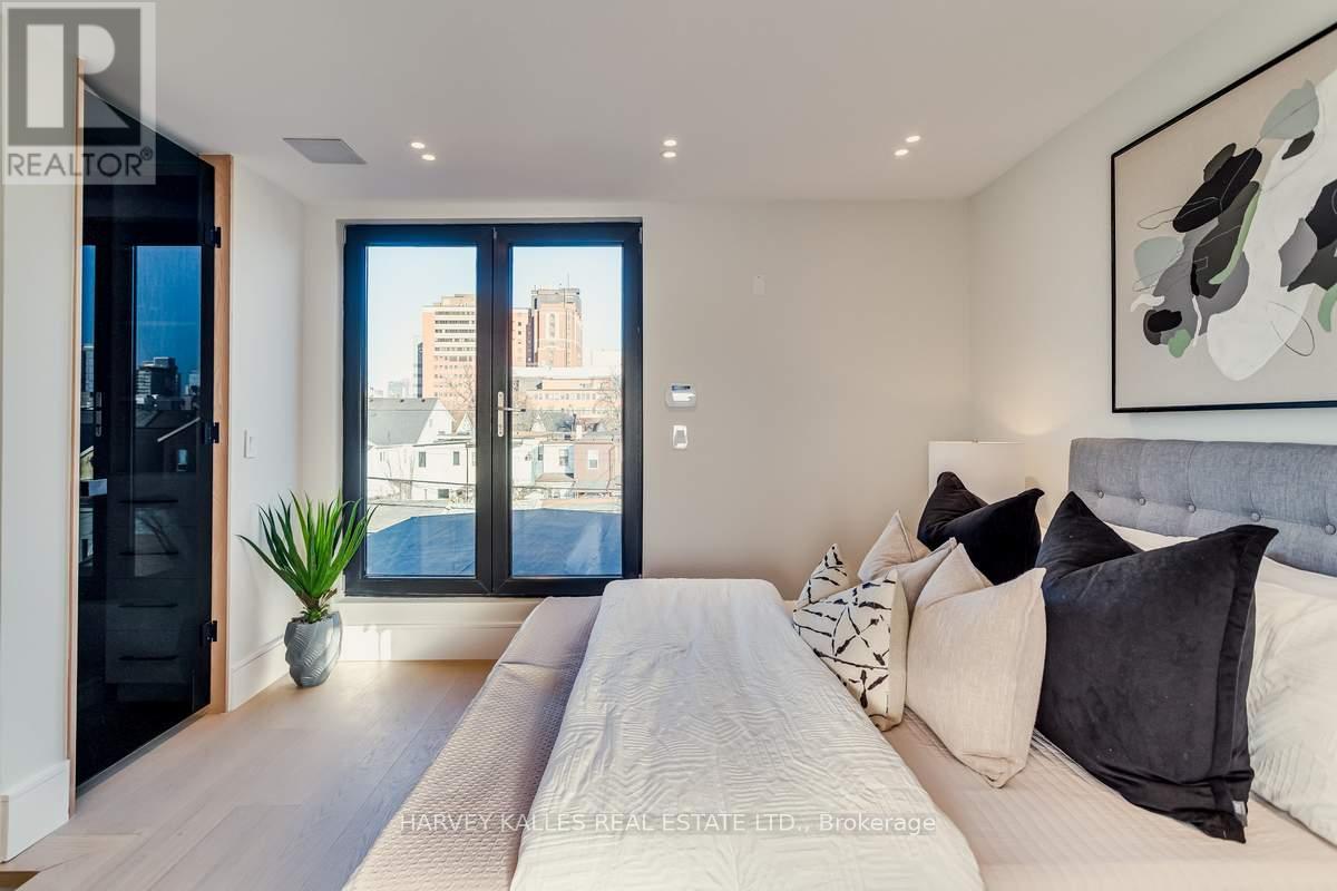 179 Palmerston Avenue, Toronto, Ontario  M6J 2J3 - Photo 34 - C12935466