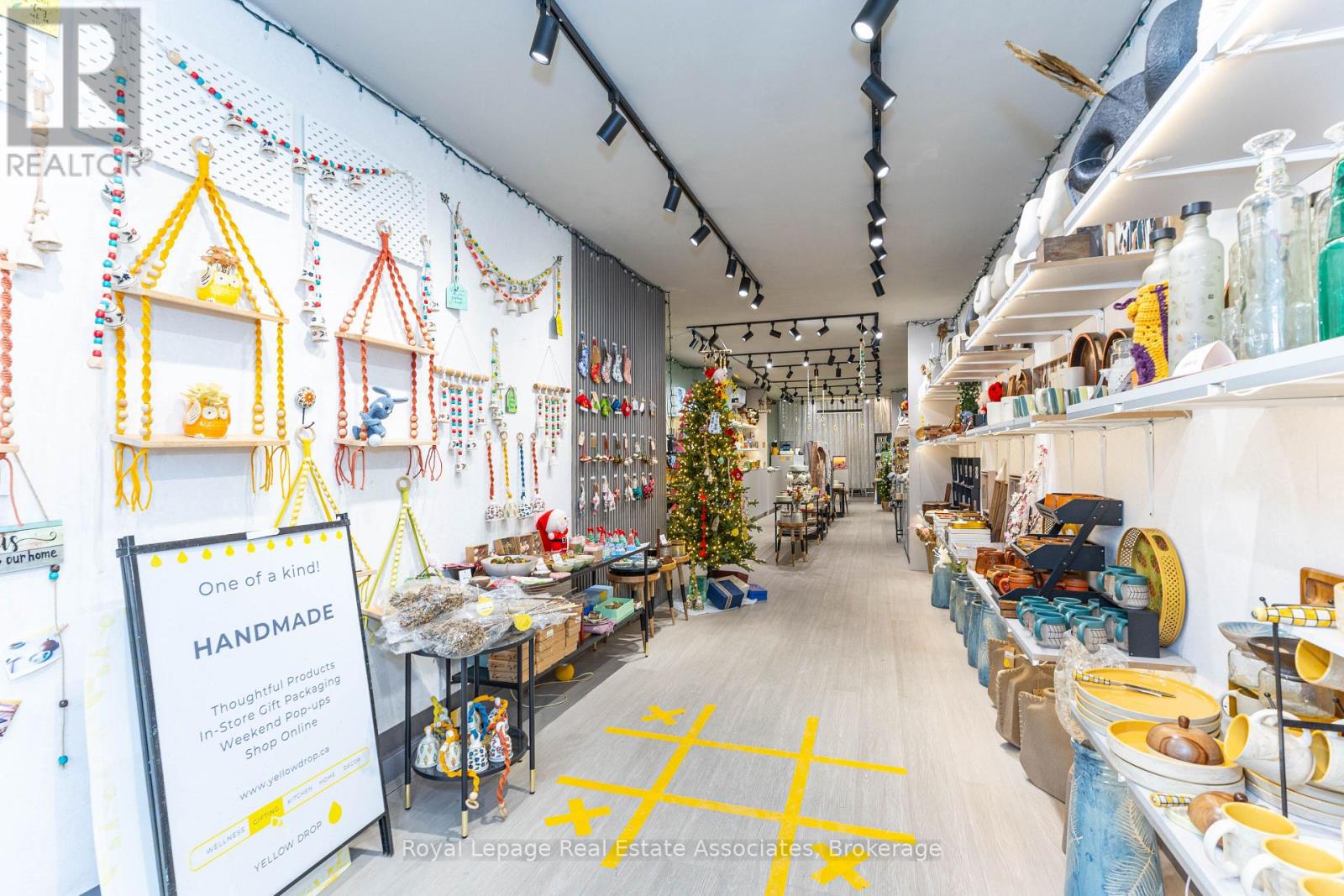 618 Queen Street W, Toronto, Ontario  M6J 1E4 - Photo 4 - C12935496