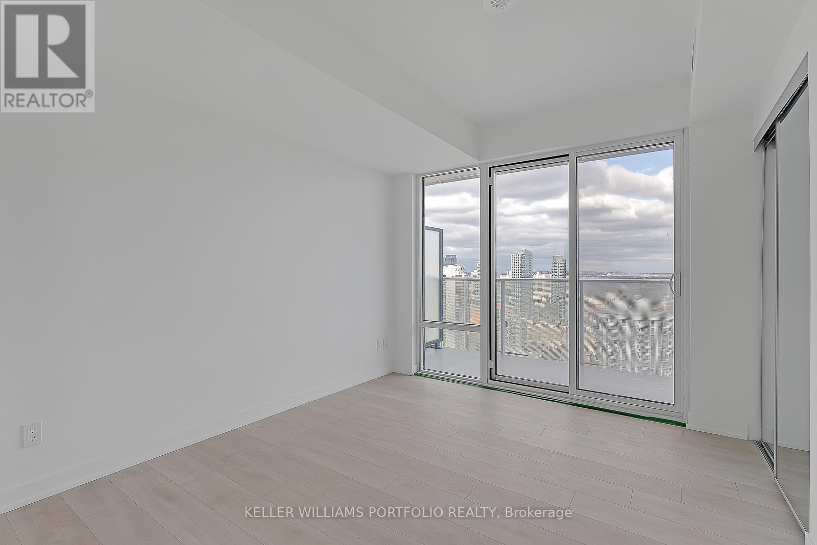 3009 - 501 Yonge Street, Toronto, Ontario  M4Y 0G8 - Photo 14 - C12935512