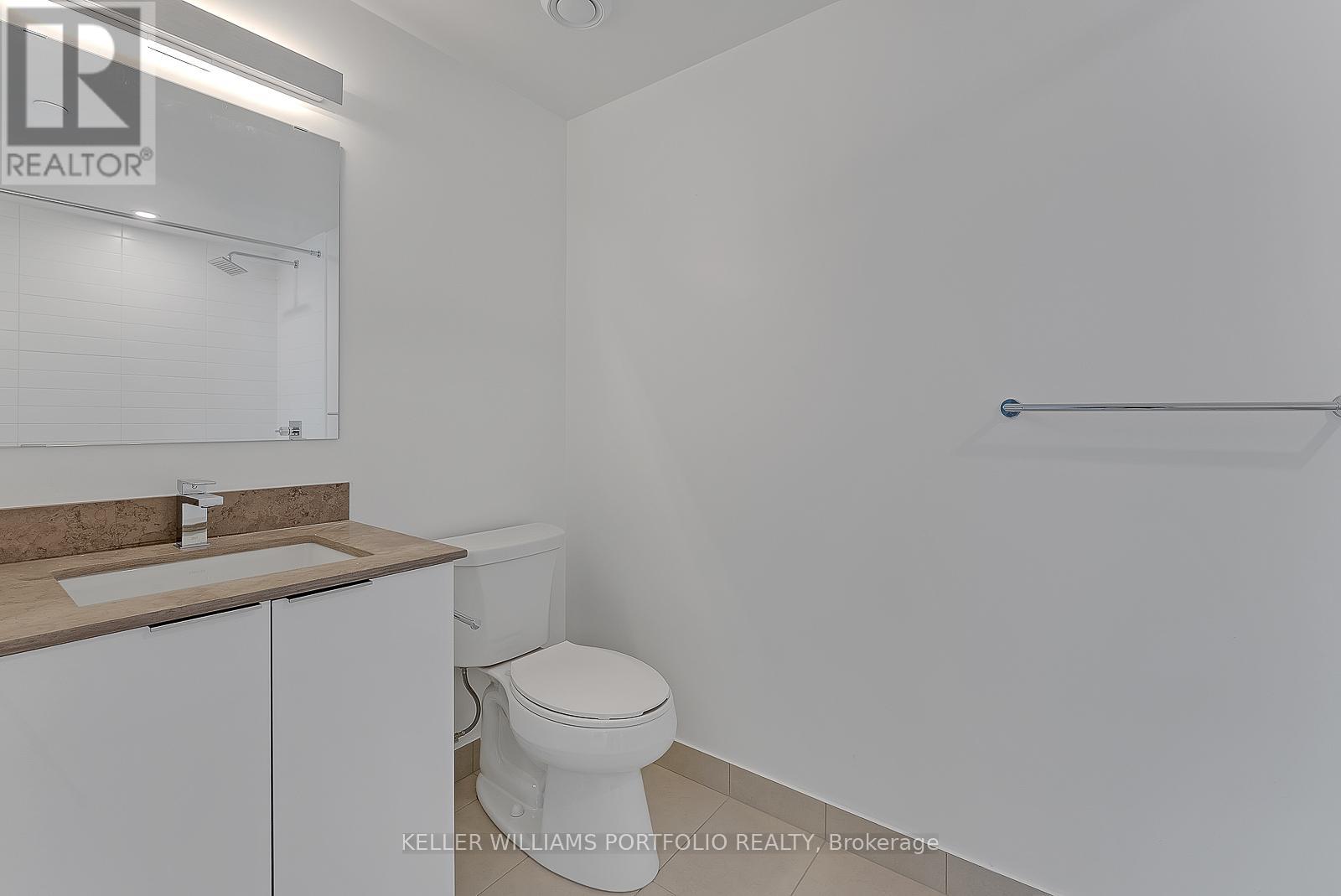 3009 - 501 Yonge Street, Toronto, Ontario  M4Y 0G8 - Photo 2 - C12935512