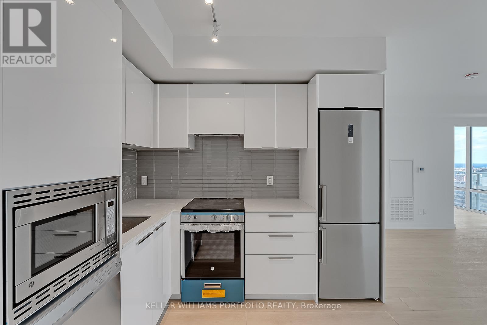 3009 - 501 Yonge Street, Toronto, Ontario  M4Y 0G8 - Photo 6 - C12935512