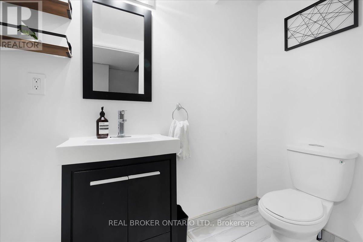 25a Mystic Avenue, Toronto, Ontario  M1L 4G8 - Photo 11 - E12935222