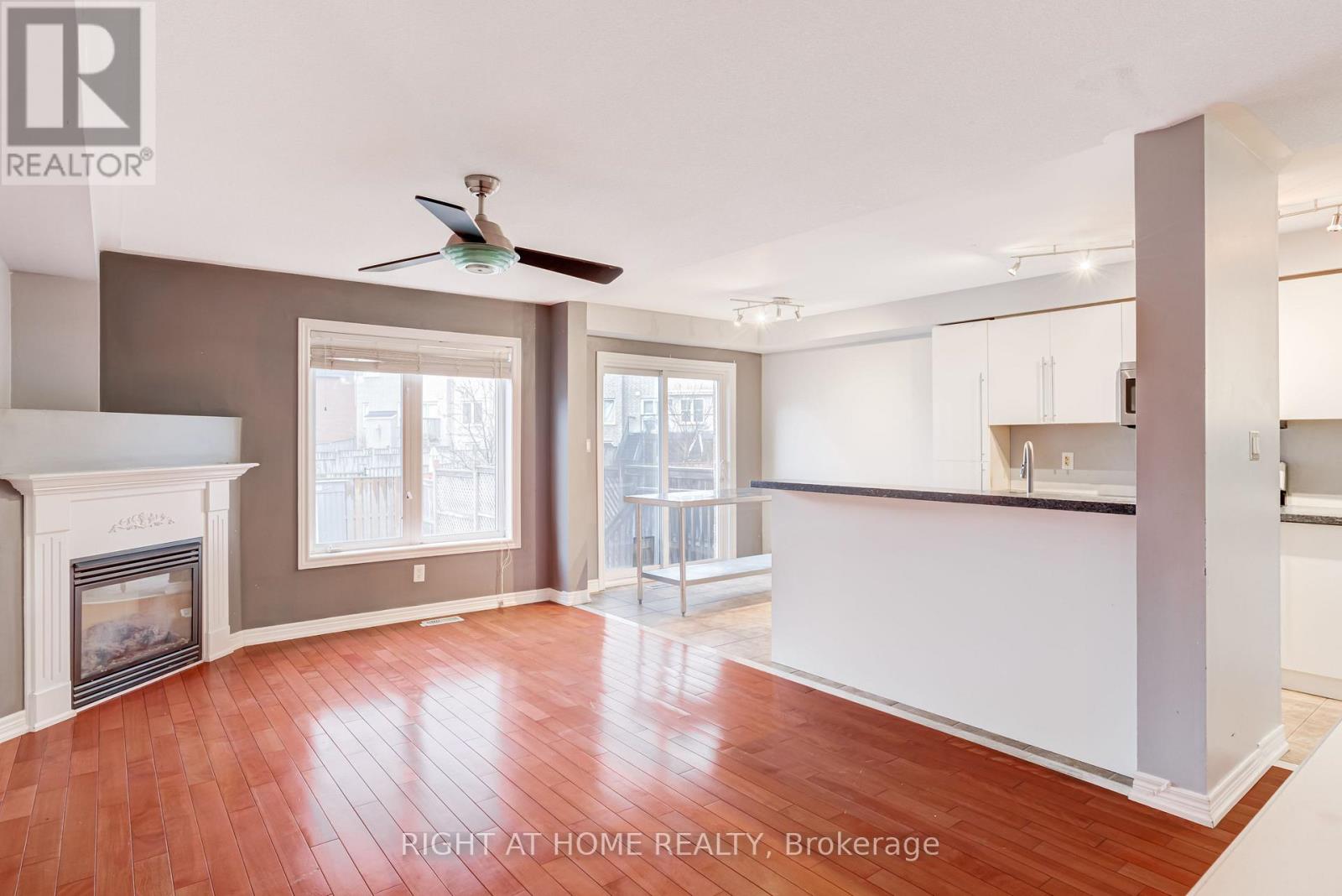 4 Whitefoot Crescent, Ajax, Ontario  L1Z 2E5 - Photo 12 - E12935284