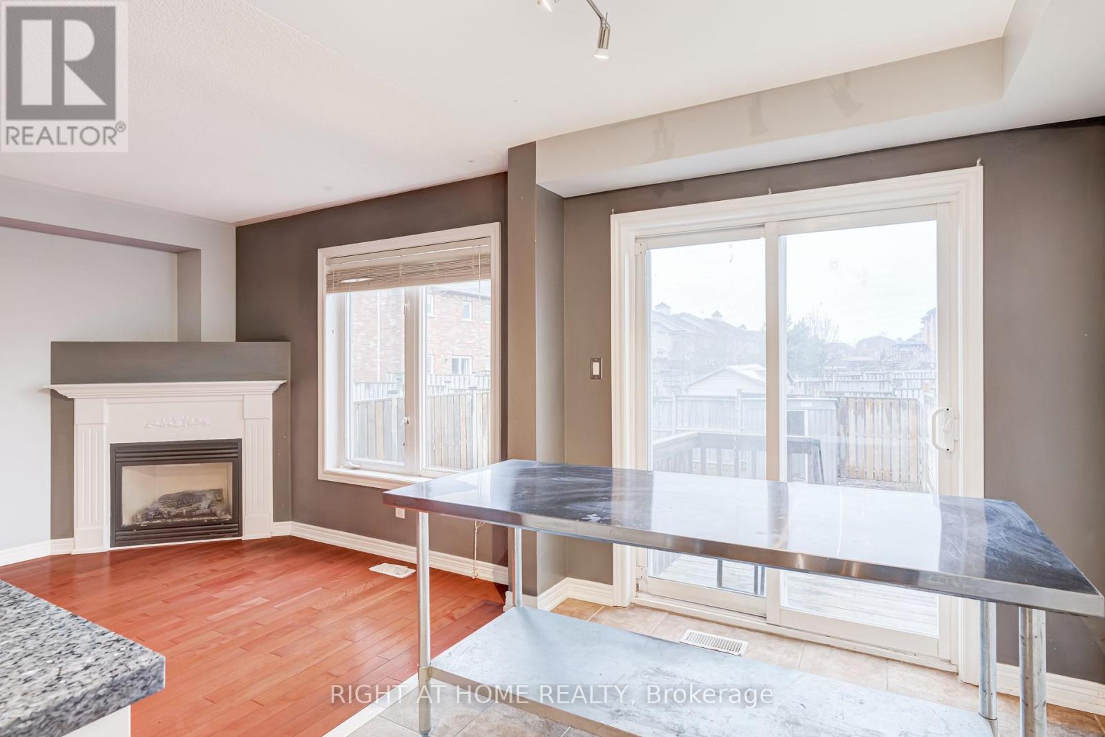 4 Whitefoot Crescent, Ajax, Ontario  L1Z 2E5 - Photo 26 - E12935284