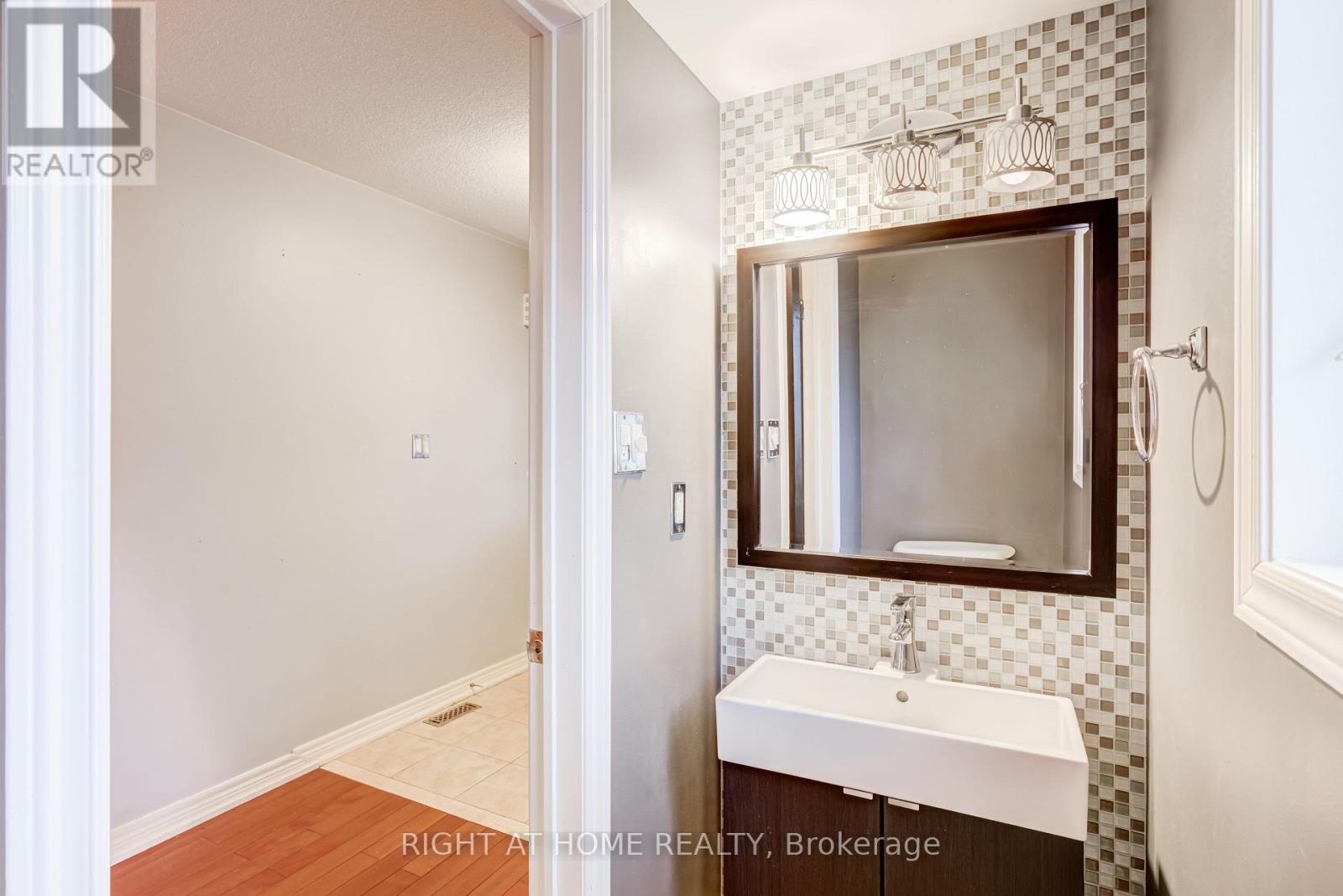 4 Whitefoot Crescent, Ajax, Ontario  L1Z 2E5 - Photo 27 - E12935284