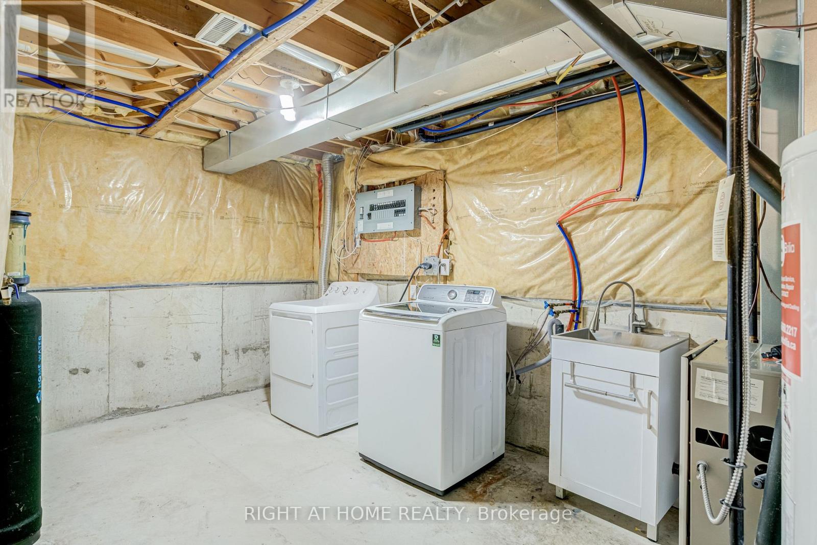 4 Whitefoot Crescent, Ajax, Ontario  L1Z 2E5 - Photo 36 - E12935284