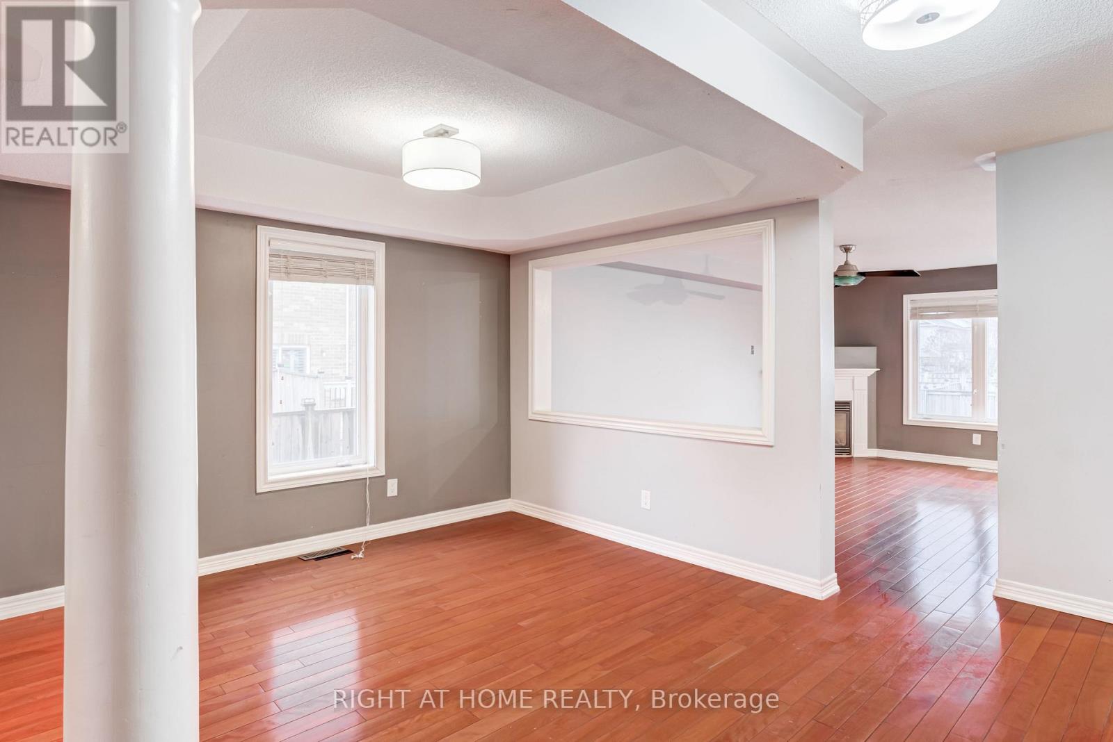 4 Whitefoot Crescent, Ajax, Ontario  L1Z 2E5 - Photo 7 - E12935284