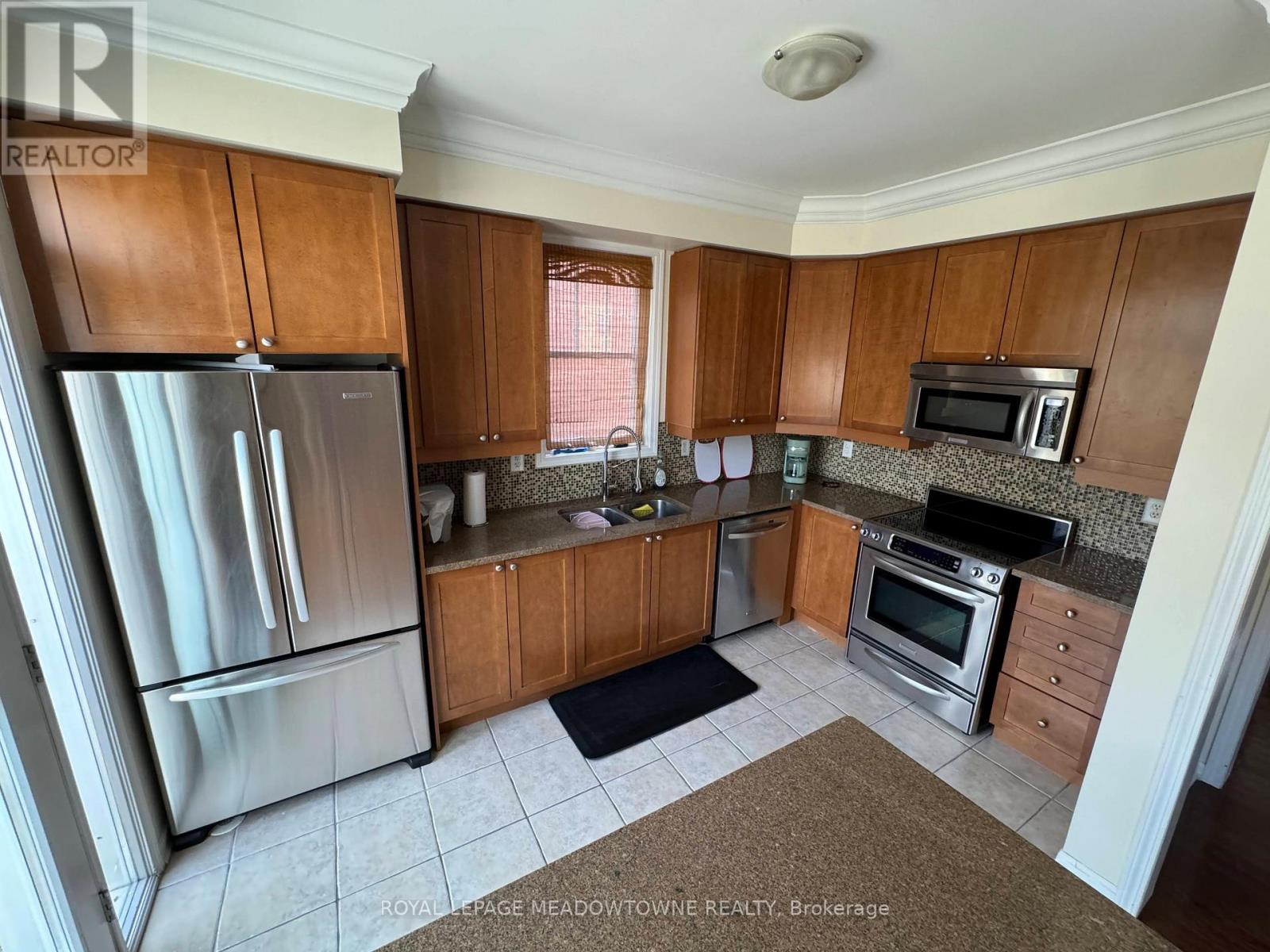 26 Yates Avenue, Toronto (Clairlea-Birchmount), Ontario  M1L 0C8 - Photo 30 - E12935314