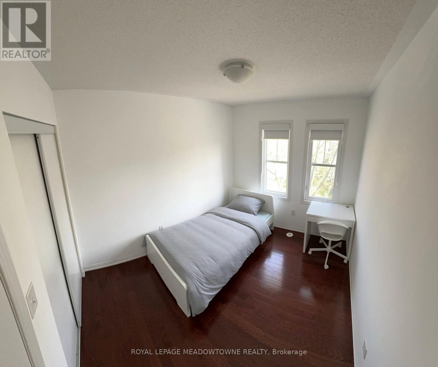 26 Yates Avenue, Toronto (Clairlea-Birchmount), Ontario  M1L 0C8 - Photo 33 - E12935314