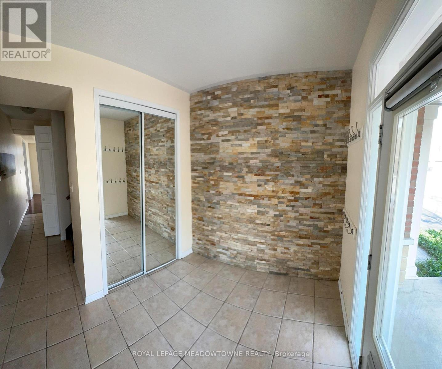 26 Yates Avenue, Toronto (Clairlea-Birchmount), Ontario  M1L 0C8 - Photo 38 - E12935314