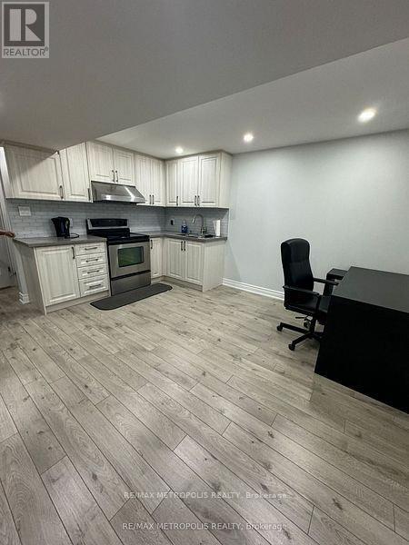 Bsmt - 14 Lampman Drive, Toronto, Ontario  M1E 5L1 - Photo 2 - E12935342