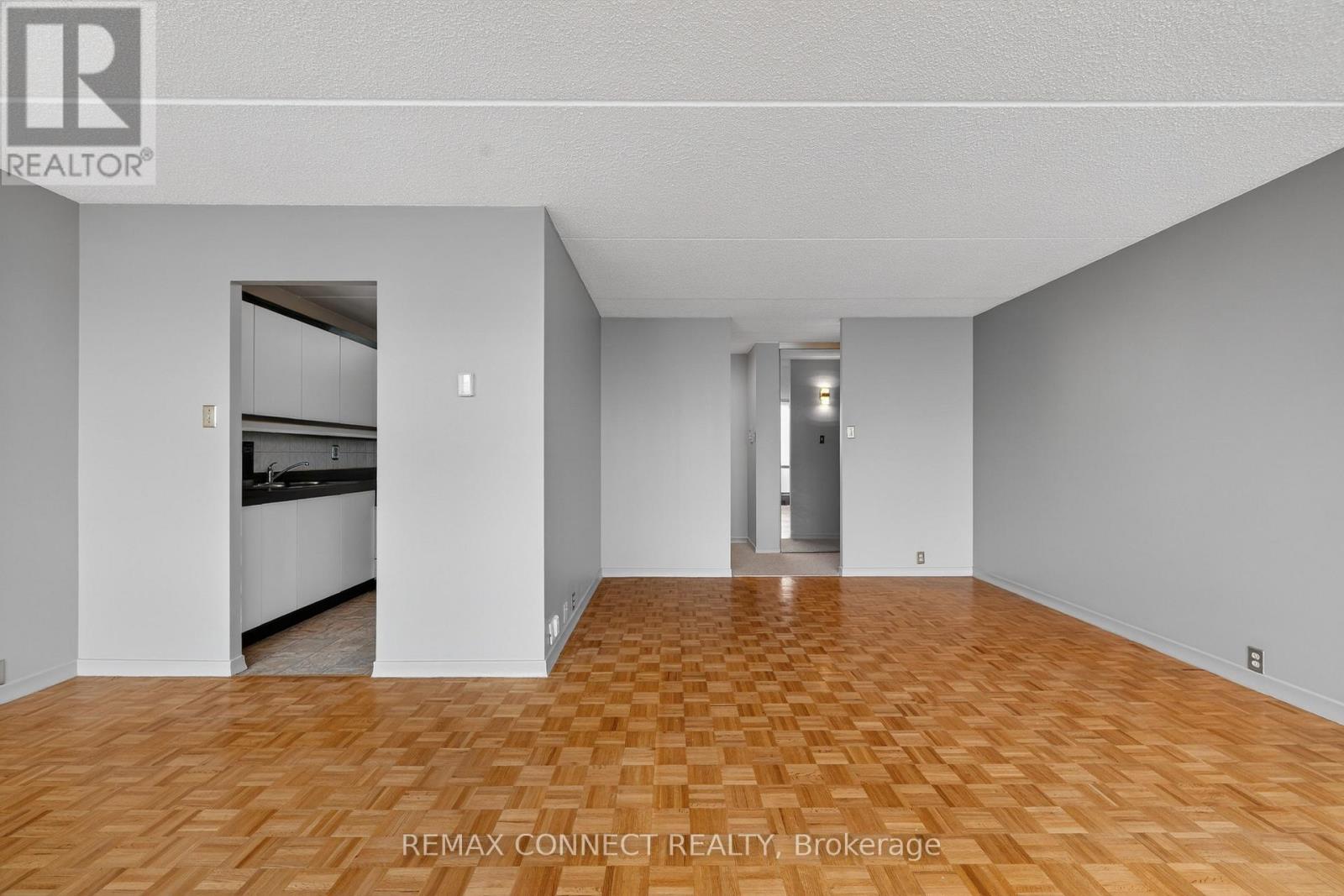 910 - 2 Glamorgan Avenue, Toronto, Ontario  M1P 2M8 - Photo 10 - E12935362