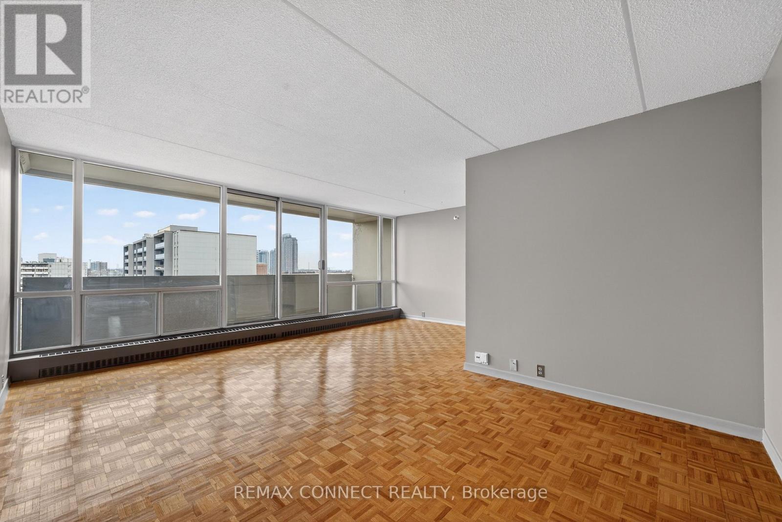 910 - 2 Glamorgan Avenue, Toronto, Ontario  M1P 2M8 - Photo 13 - E12935362