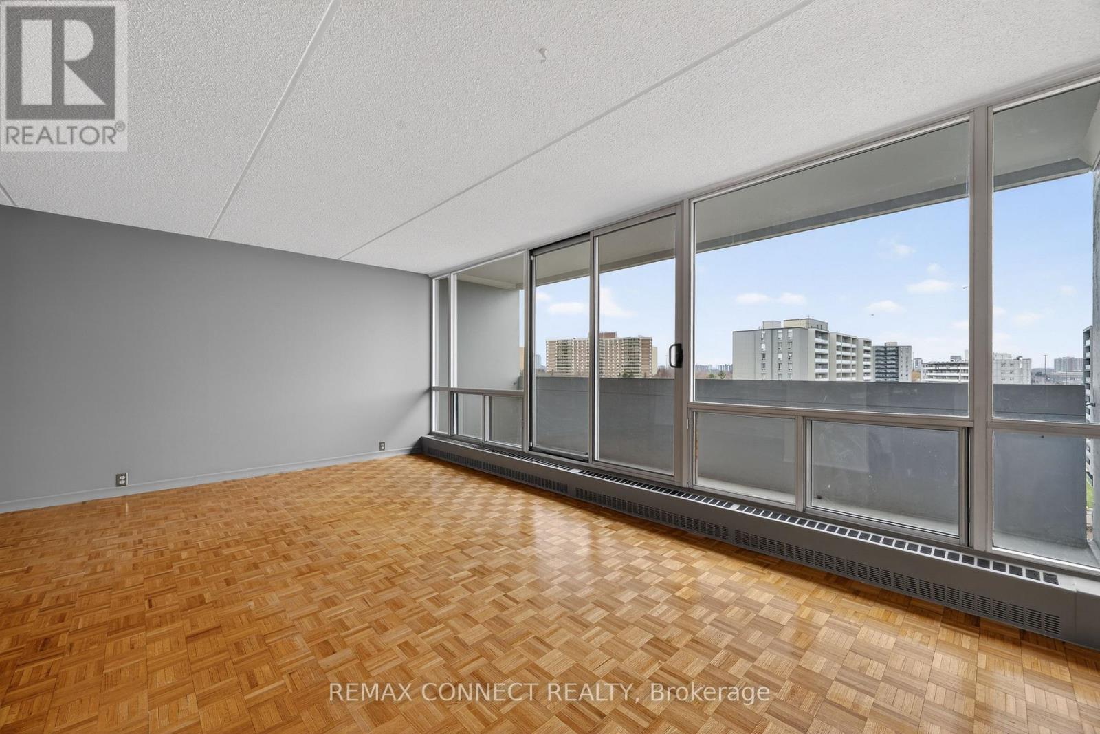 910 - 2 Glamorgan Avenue, Toronto, Ontario  M1P 2M8 - Photo 15 - E12935362