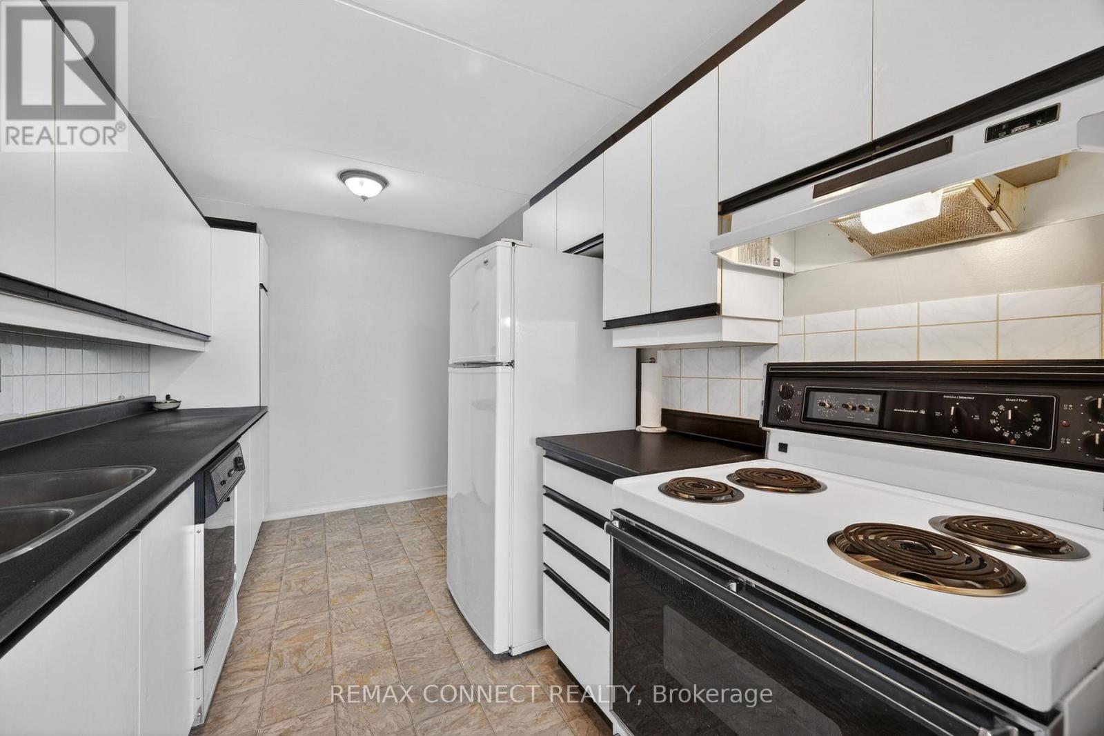 910 - 2 Glamorgan Avenue, Toronto, Ontario  M1P 2M8 - Photo 23 - E12935362