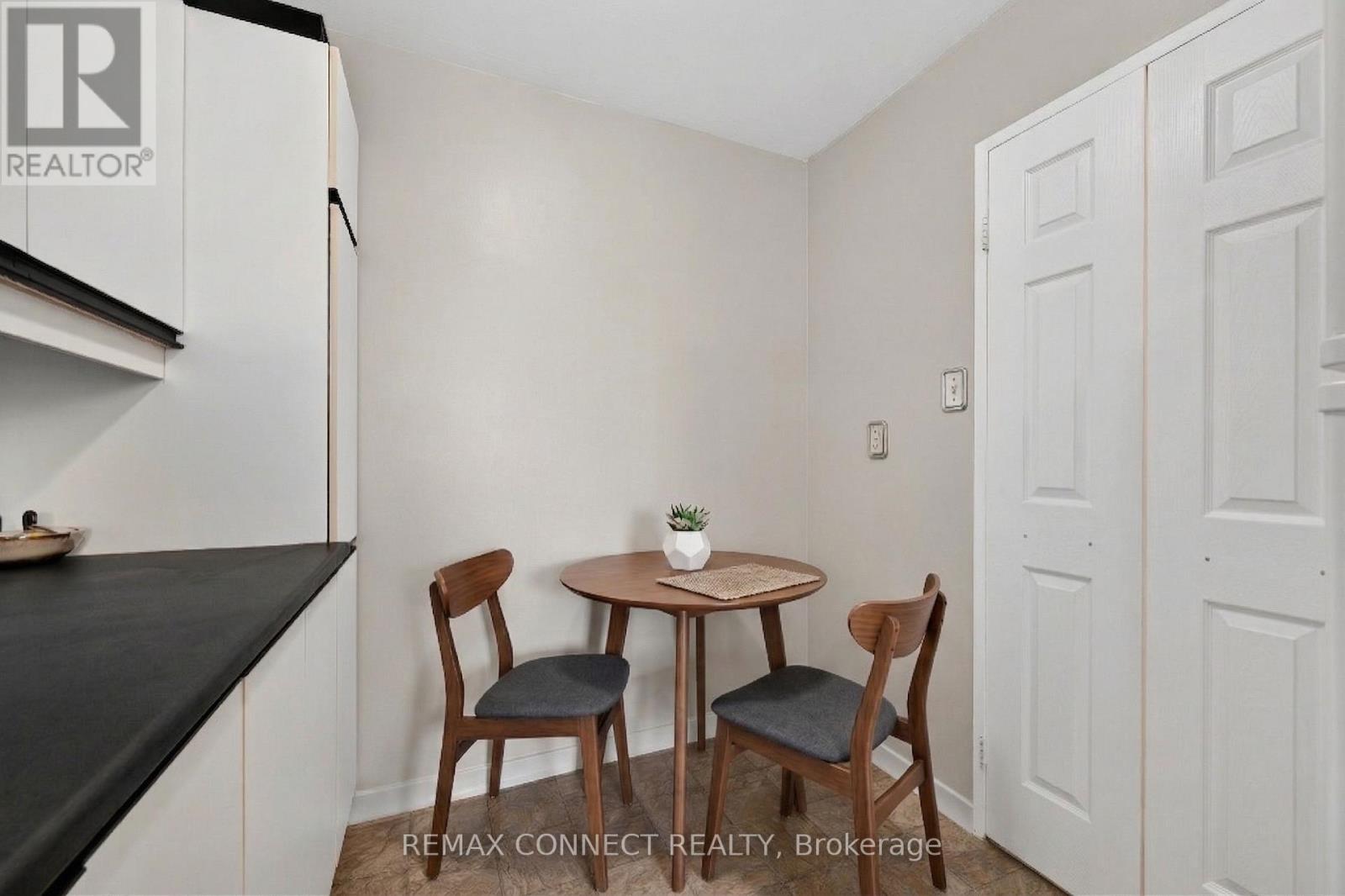 910 - 2 Glamorgan Avenue, Toronto, Ontario  M1P 2M8 - Photo 25 - E12935362