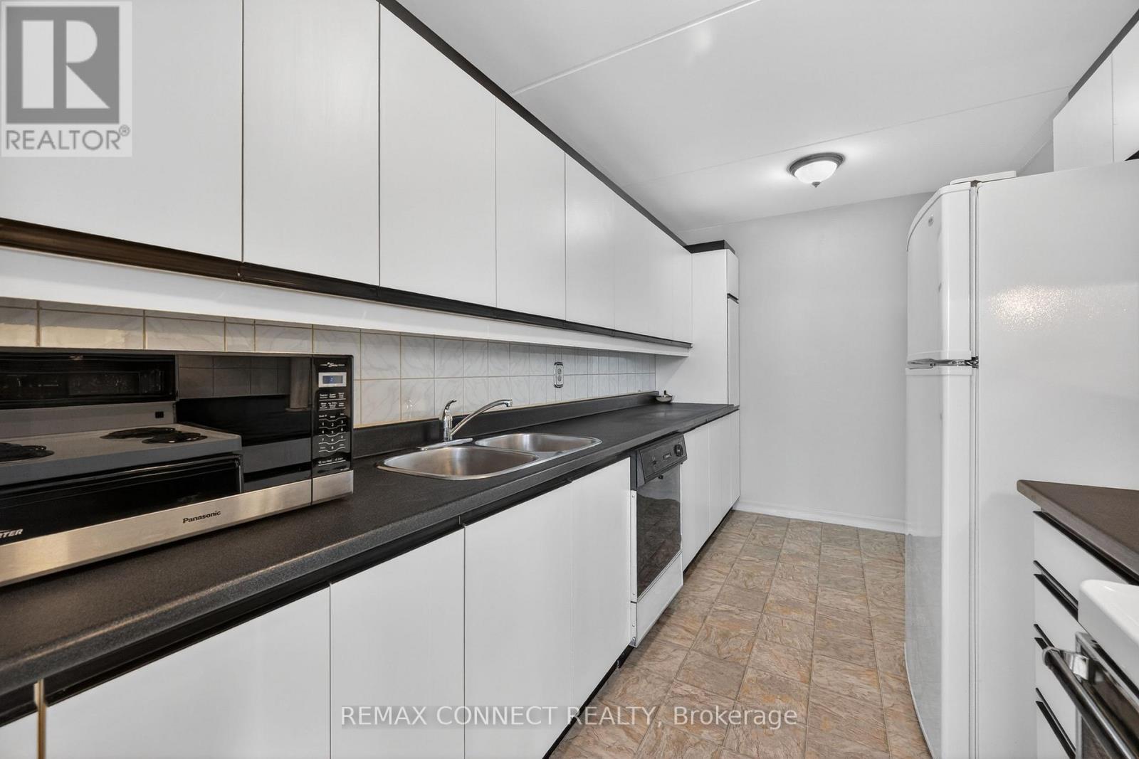 910 - 2 Glamorgan Avenue, Toronto, Ontario  M1P 2M8 - Photo 27 - E12935362