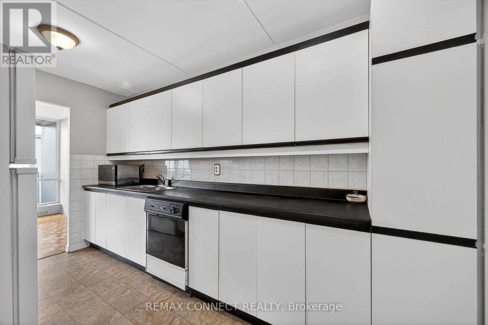 910 - 2 Glamorgan Avenue, Toronto, Ontario  M1P 2M8 - Photo 30 - E12935362