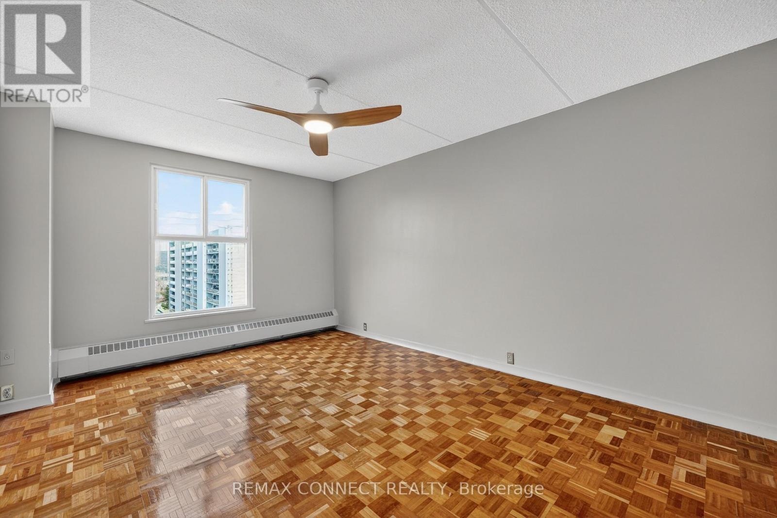 910 - 2 Glamorgan Avenue, Toronto, Ontario  M1P 2M8 - Photo 35 - E12935362