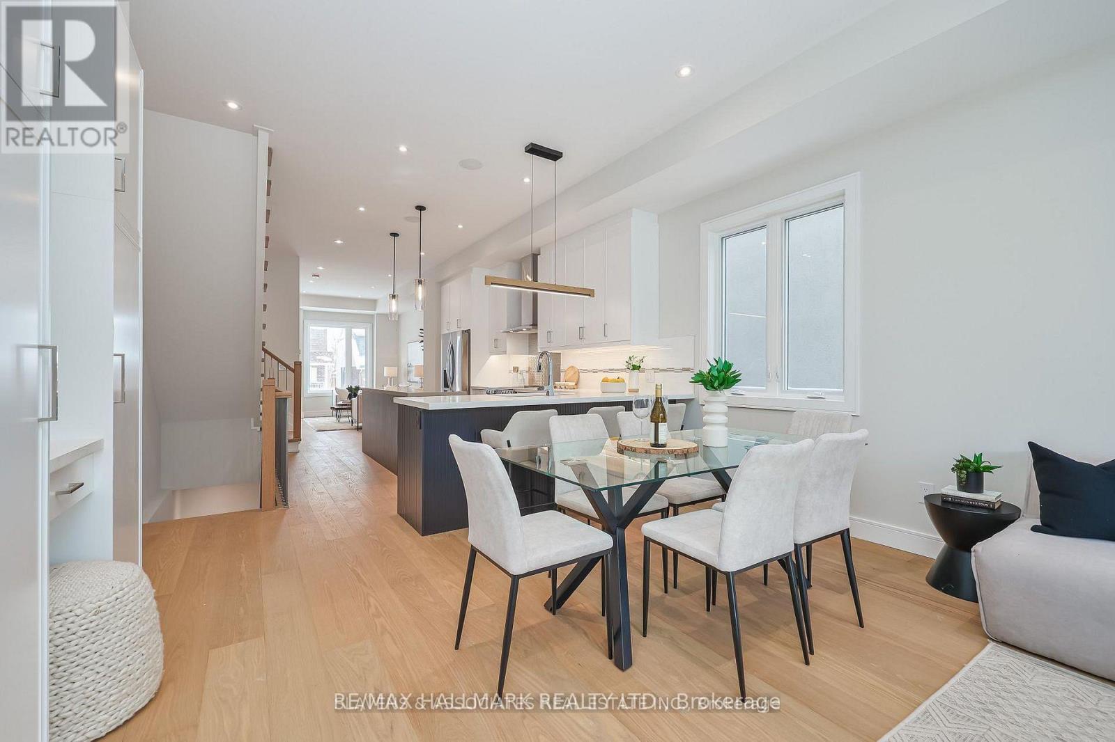 3b Linton Avenue, Toronto, Ontario  M1N 1W5 - Photo 10 - E12935402