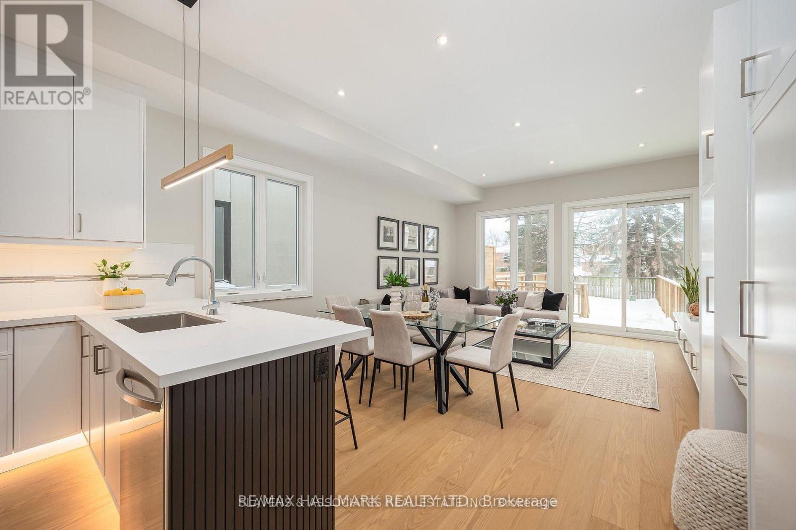 3b Linton Avenue, Toronto, Ontario  M1N 1W5 - Photo 12 - E12935402