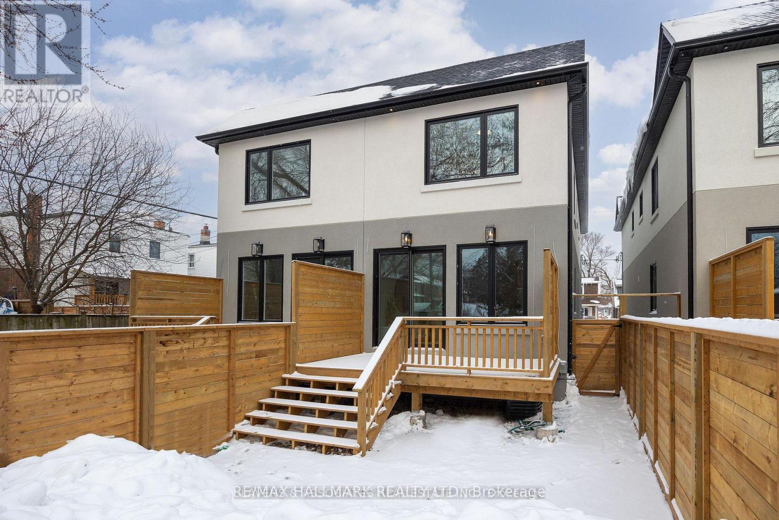 3b Linton Avenue, Toronto, Ontario  M1N 1W5 - Photo 40 - E12935402