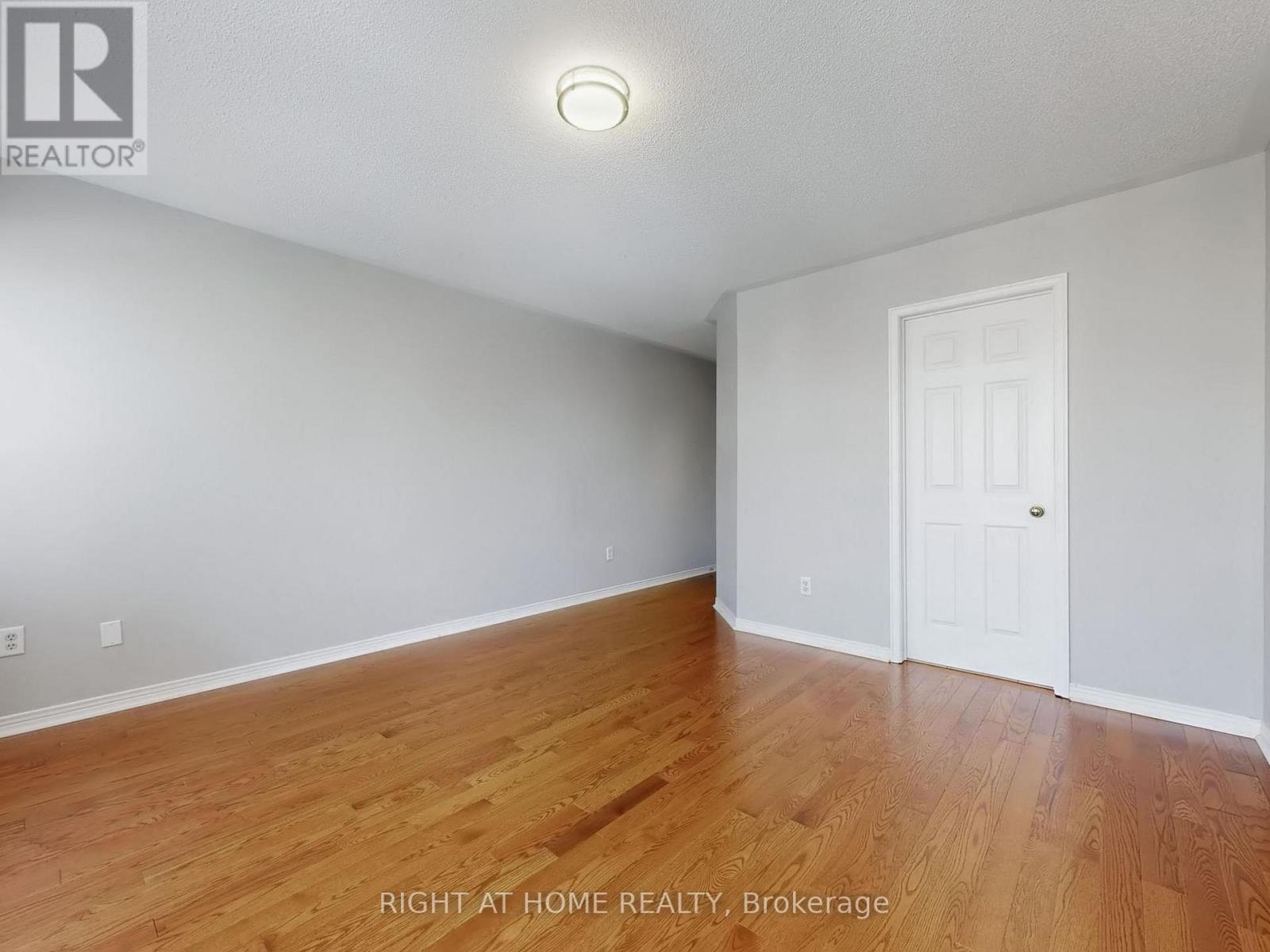 49 Wilkes Crescent, Toronto, Ontario  M1L 0B4 - Photo 17 - E12935430