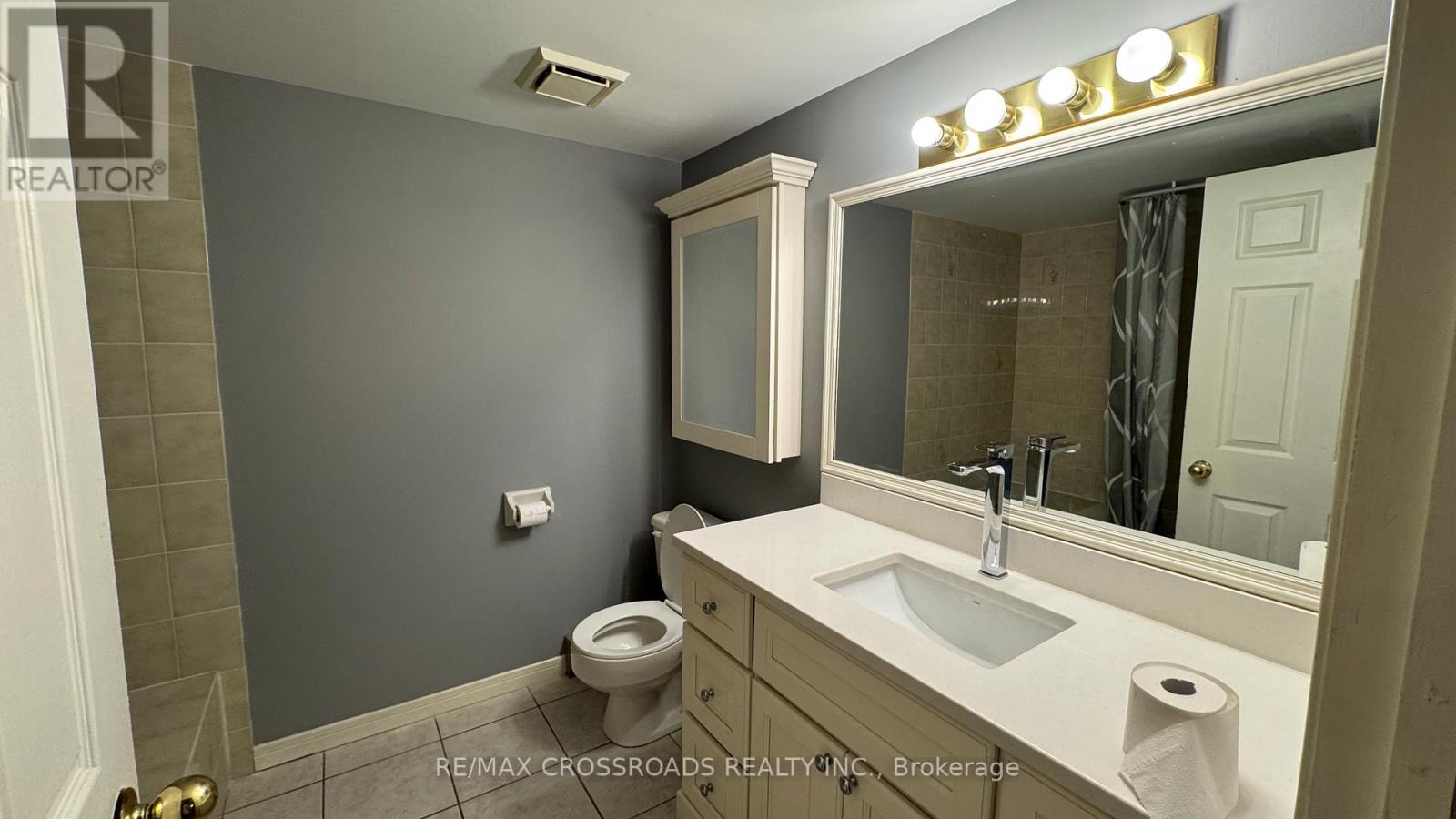 501 - 80 Athol Street E, Oshawa, Ontario  L1H 8B7 - Photo 10 - E12935478