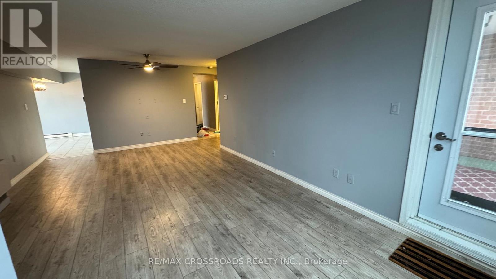 501 - 80 Athol Street E, Oshawa, Ontario  L1H 8B7 - Photo 4 - E12935478