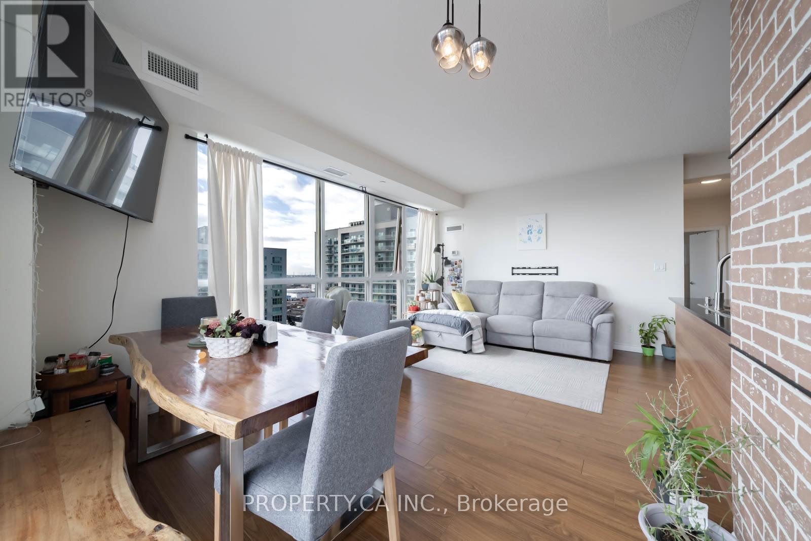 1509 - 1328 Birchmount Road, Toronto, Ontario  M1R 0B6 - Photo 2 - E12935486