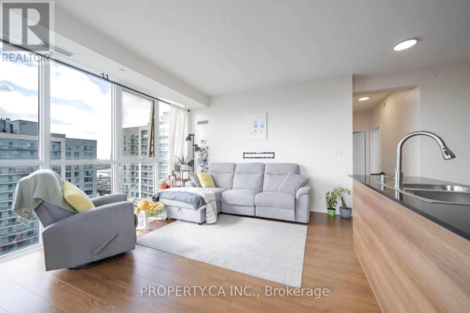 1509 - 1328 Birchmount Road, Toronto, Ontario  M1R 0B6 - Photo 3 - E12935486