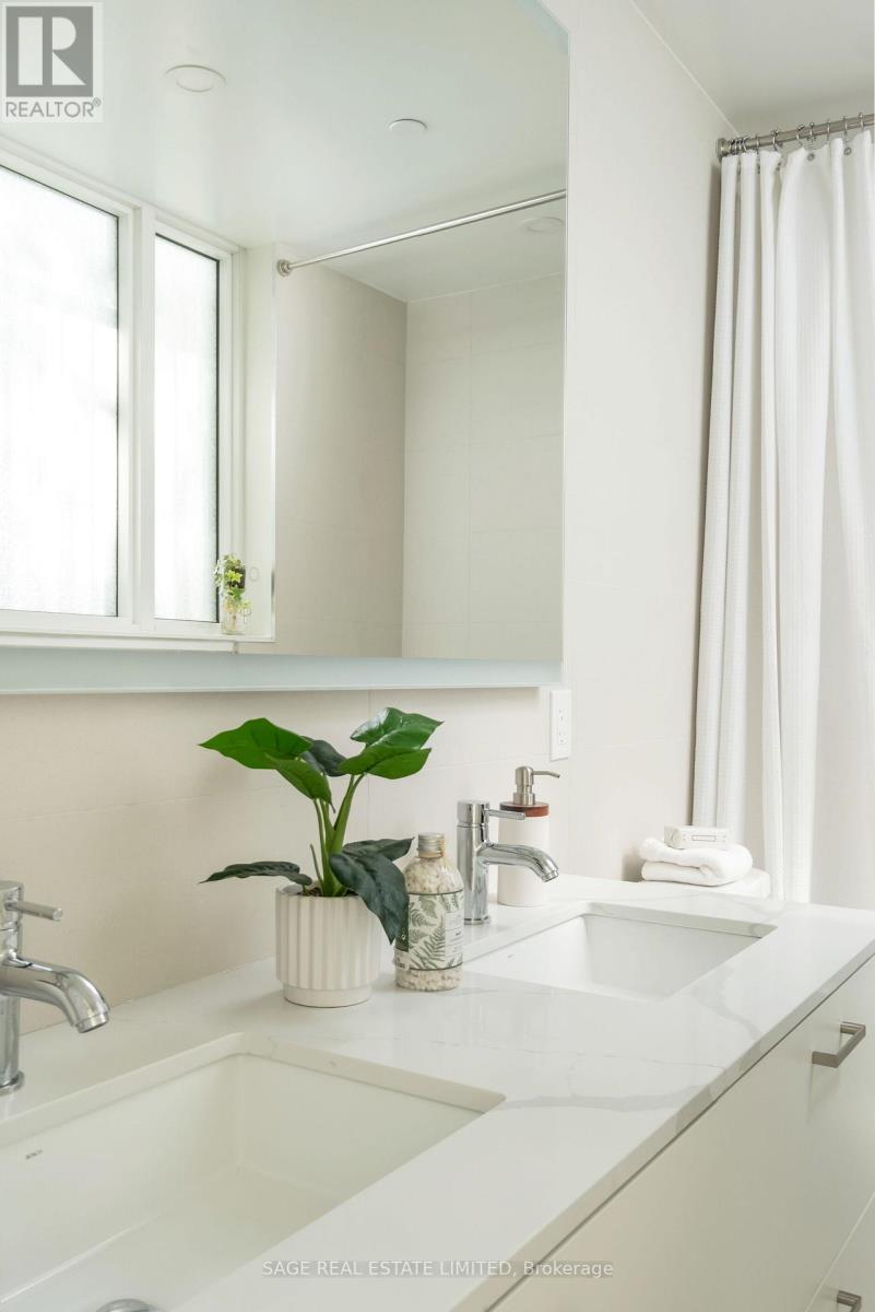 Th01 - 1331 Queen Street E, Toronto, Ontario  M4L 0B1 - Photo 29 - E12935492