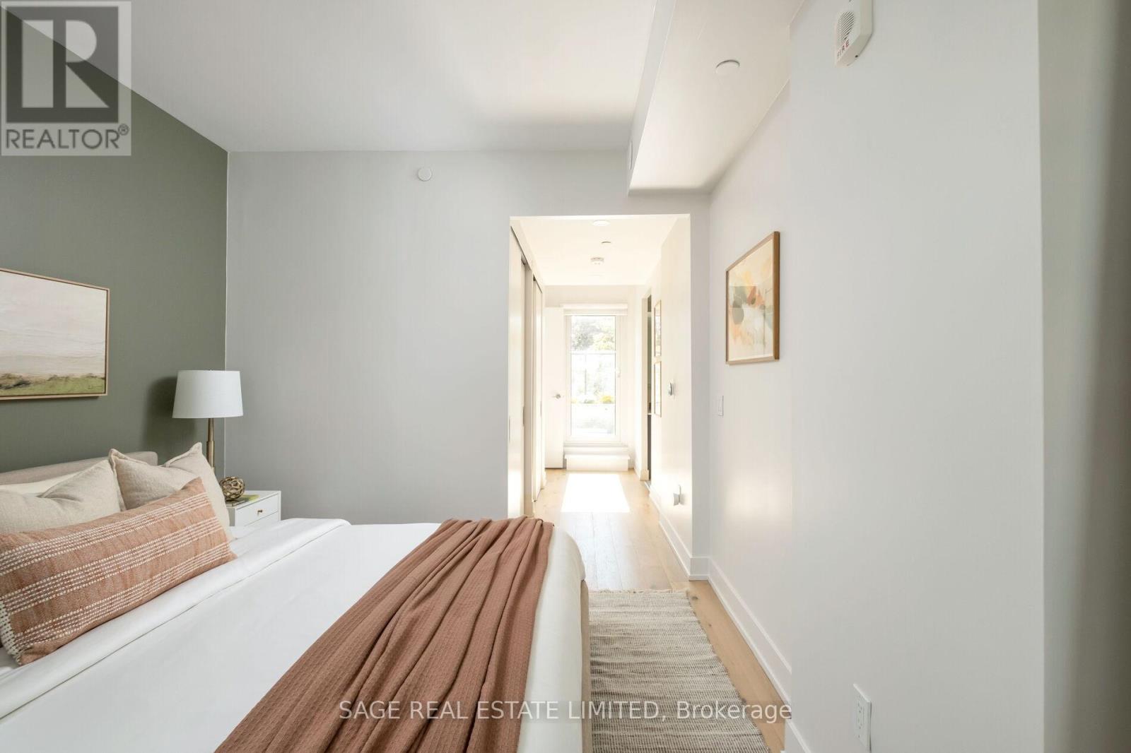 Th01 - 1331 Queen Street E, Toronto, Ontario  M4L 0B1 - Photo 33 - E12935492