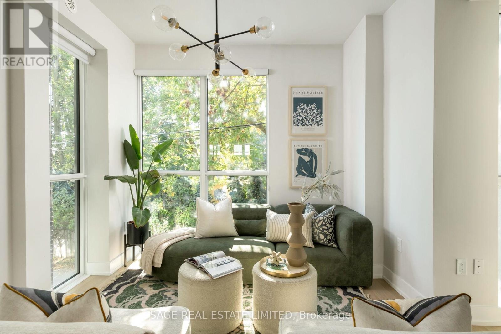 Th01 - 1331 Queen Street E, Toronto, Ontario  M4L 0B1 - Photo 6 - E12935492