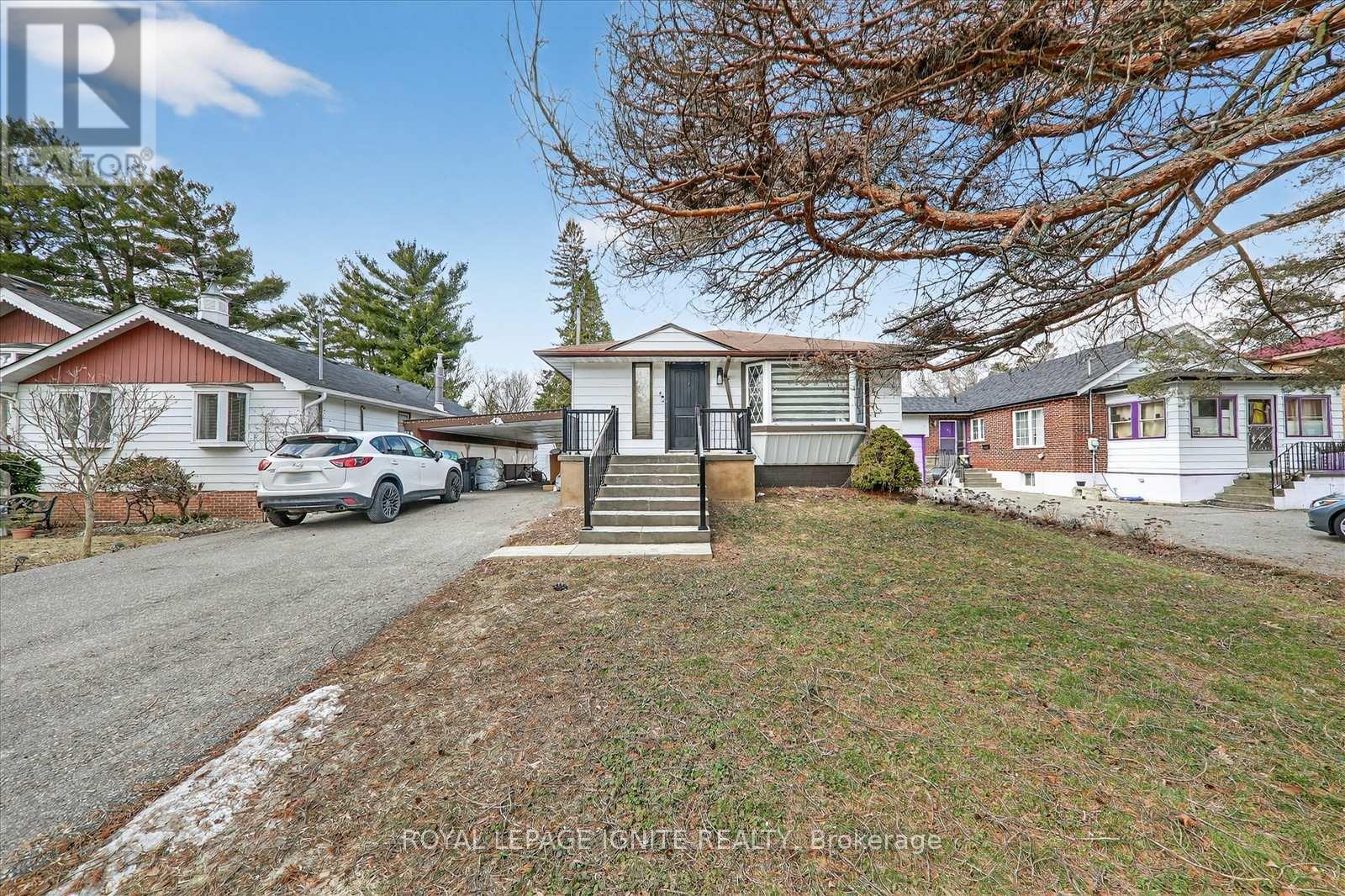 54 Bobmar Road, Toronto, Ontario  M1C 1C9 - Photo 2 - E12935560