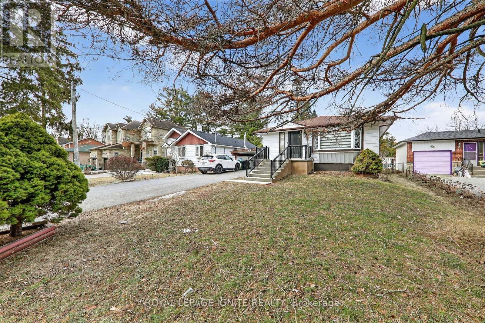 54 Bobmar Road, Toronto, Ontario  M1C 1C9 - Photo 4 - E12935560